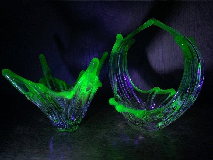Plateau (2) - Ouraline - Artisanat Belge, Antiquités & Art, Antiquités | Verre & Cristal