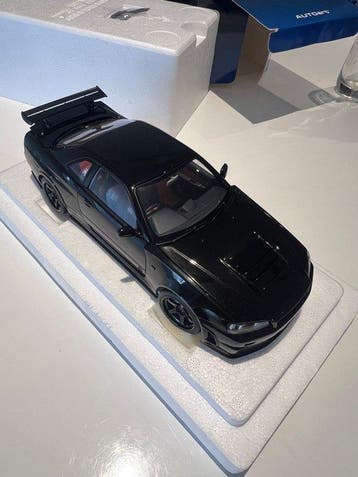 Autoart 1:18 - Model sportwagen - NISMO R34 GT-R Z-tune