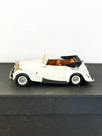 Modelauto - J & M Classics Alvis 12 70 Drophead 1937 38, Nieuw
