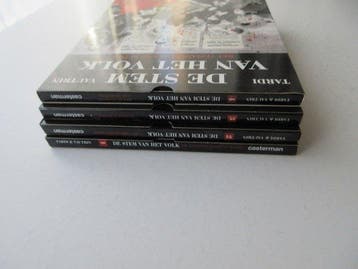 Stem van het volk 1 t/m 4 - complete reeks HC in foedraal -, Livres, BD