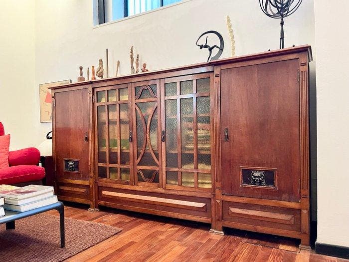 Armoire - Bois dur, Antiquités & Art, Art | Objets design