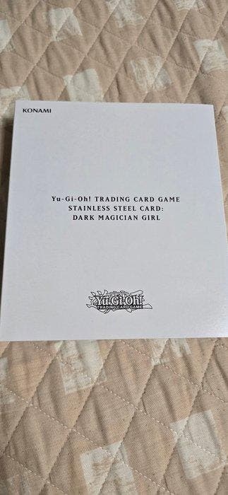 Konami - 1 Card - Yu-Gi-Oh! - Dark Magician Girl Limited