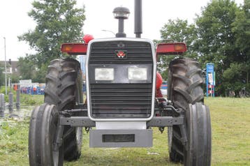 Massey Ferguson Tractor 260 Turbo 2wd, Zakelijke goederen, Nieuw