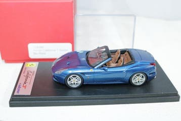 Look Smart 1:43 - Modelauto - Looksmart Ferrari California T, Nieuw