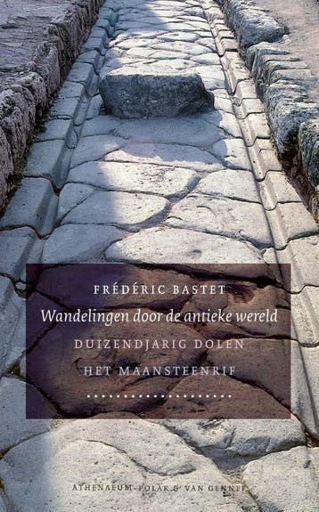 Wandelingen door de antieke wereld 9789025303211 F. Bastet, Verzenden, Gelezen, F. Bastet