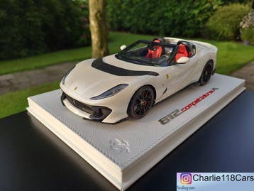 BBR DeLuxe 1:18 - Modelauto - Ferrari 812 Competizione, Nieuw