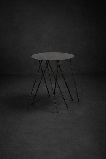 DFlab Studio - Bijzettafel - onstabiel - IJzer