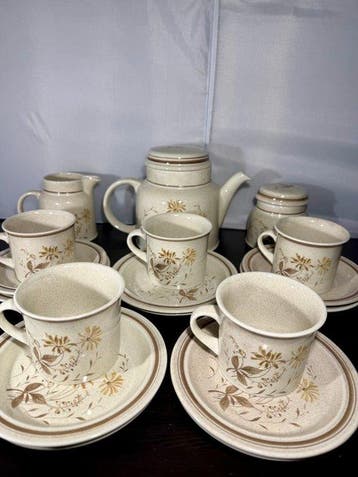 Royal Doulton - Service à café (18) - Grès - Sandsprite /, Antiquités & Art