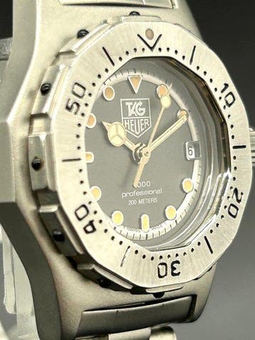 TAG Heuer - Professional 3000 - Sans prix de réserve -