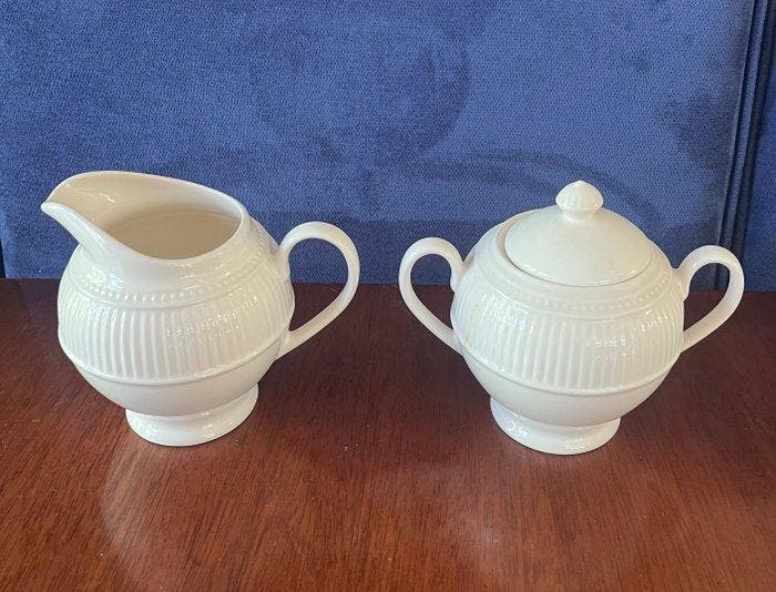 Wedgwood - Koffieservies voor 6 (15) - Windsor - Aardewerk -, Antiek en Kunst, Antiek | Meubels | Tafels