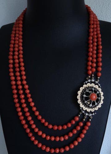 Chaîne - 14 carats Or jaune - corail rouge, Bijoux, Sacs & Beauté
