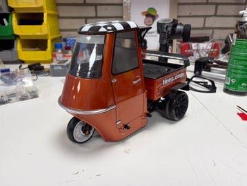 Usukani 1:8 - Modelauto - Custom Usukani RC Drift Trike /, Nieuw