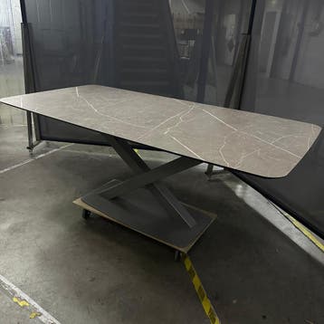 Eettafel Oxxi - Ongebruikt, Verzenden