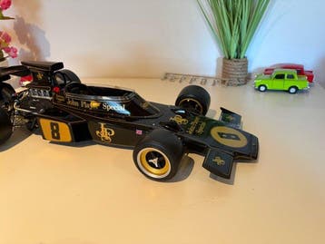 Pocher 1:8 - Voiture miniature - Lotus 72D Grand Prix 1972