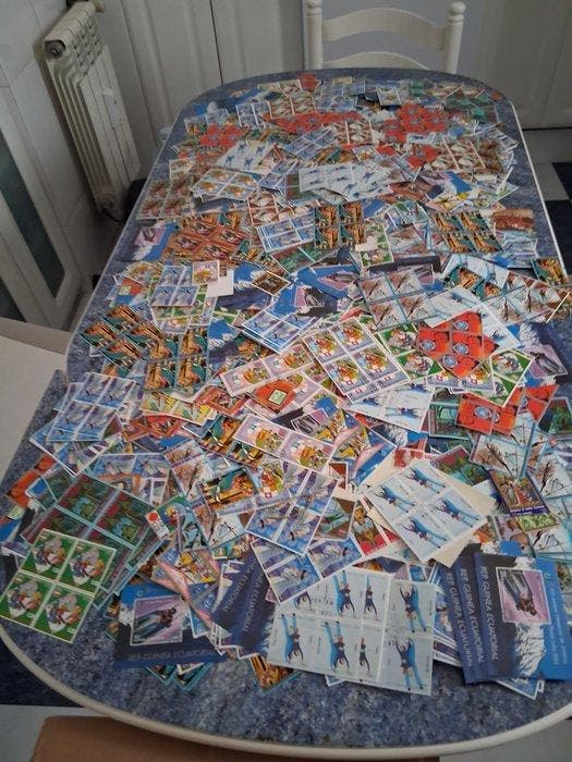 Equatoriaal-Guinea 1968/1980 - Een lot van 3 kilogram, Postzegels en Munten, Postzegels | Amerika