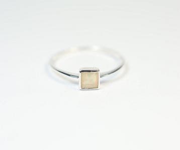 Ethiopisch opaal / Welo-opaal Ring / nieuw- 0.86 g - (1)