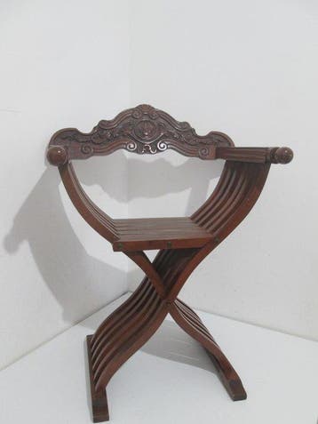 Chaise - hêtre rouge - Savonarola