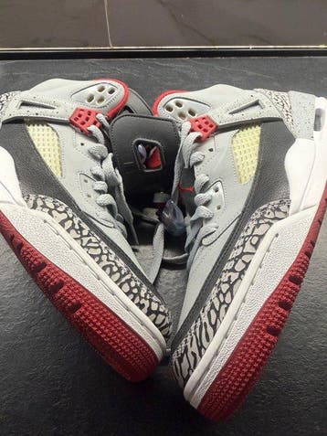 Air Jordan - spizike - Sneakers - Maat: EU 44, Nieuw