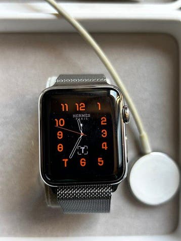 Apple - Apple Watch Hermès - Sans prix de réserve - Unisexe, Handtassen en Accessoires, Horloges | Heren, Nieuw