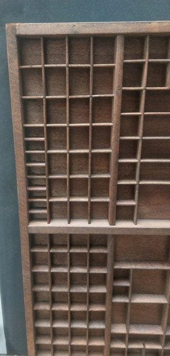Radiguer Paris - Rek - Hout - letterskast