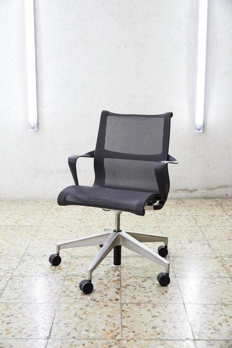 Herman Miller - Studio 7.5 - Bureaustoel - Setu -, Antiquités & Art, Antiquités | Meubles | Chaises & Canapés