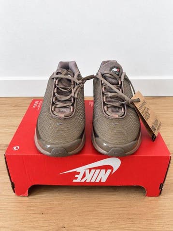 Nike - Sneakers - Maat: EU 43 - Nieuw met tags, Nieuw
