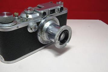 Leica IIIf - Leitz Elmar 50mm f/3.5 Collapsible Lens