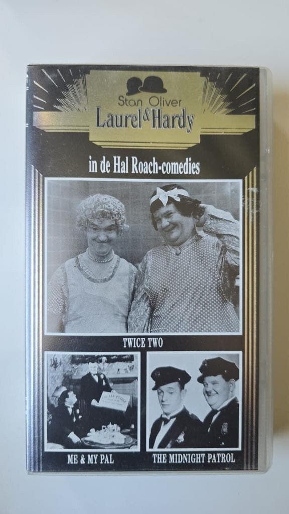 LAUREL & HARDY IN DE HAL ROACH-COMEDIES TWICE TWO / ME & MY, Cd's en Dvd's, VHS | Film, Gebruikt