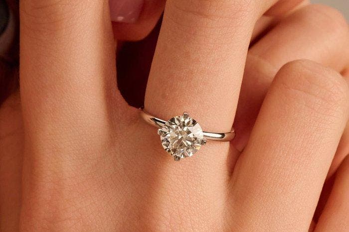 Ring - 14 karaat Witgoud - 2.07ct. tw. Diamant (Lab-grown), Bijoux, Sacs & Beauté, Bagues