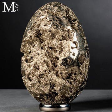 Énorme œuf de pyrite dorée avec cavités cristallines Œuf