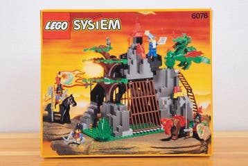 Lego Set - 6076 - Castle - Dragon Knights Dark Dragons Den, Kinderen en Baby's, Speelgoed | Duplo en Lego, Nieuw