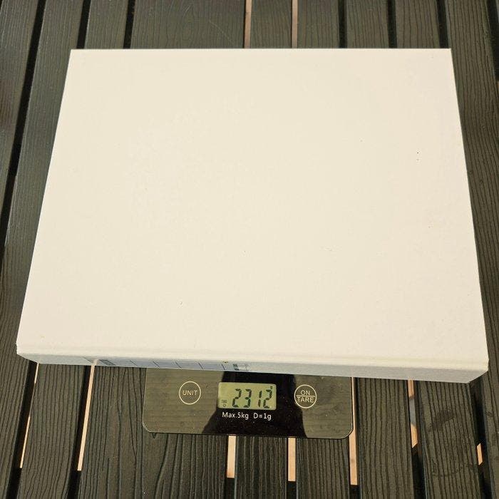 Monde. 8.5 kg 1890s/2000s in 3 albums, pocket danish, Timbres & Monnaies, Monnaies | Europe | Monnaies non-euro