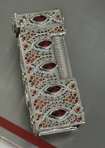 Dunhill - Handmade Custom Sterling Silver - Briquet - Argent, Verzamelen, Rookartikelen, Aanstekers en Luciferdoosjes, Nieuw
