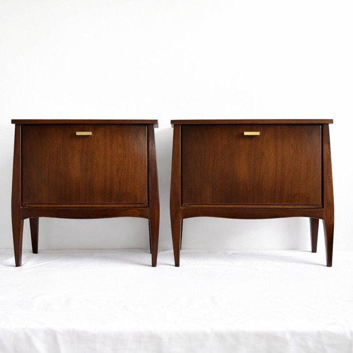 Dressoir - Walnoot, Huis en Inrichting, Overige Huis en Inrichting