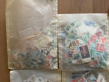 Monde 1902/1986 - Lot de timbres en sachets