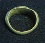 Oud-Romeins, Keizerrijk Brons Vingerring van brons met