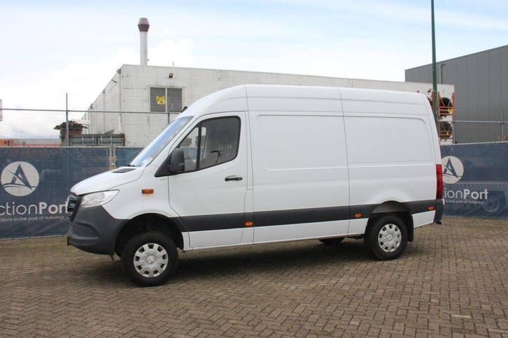 Veiling: Bestelwagen Mercedes-Benz Sprinter 316CDI Diesel 16, Autos, Camionnettes & Utilitaires, Enlèvement
