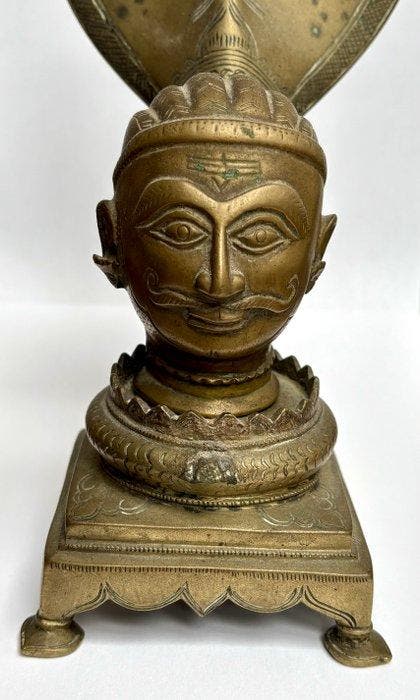 Mukhalingam - Brons - India - Nayakperiode uit de 18e eeuw, Antiek en Kunst, Kunst | Niet-Westerse kunst
