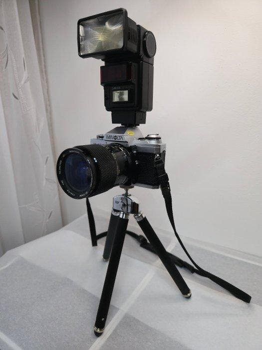 Minolta, Soligor X-300 + 28-80mm + acc. | Analoge camera, Audio, Tv en Foto, Fotocamera's Analoog