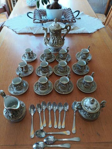 R. CAPODIMONTE - Di Morra Assunta - Koffieservies (27) - In