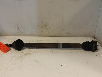 Aandrijfas rechts-voor Seat Leon O143922, Nieuw