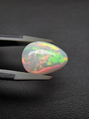 6.13ct Natural White Opal Cabochon - Hoogte: 15.6 mm -