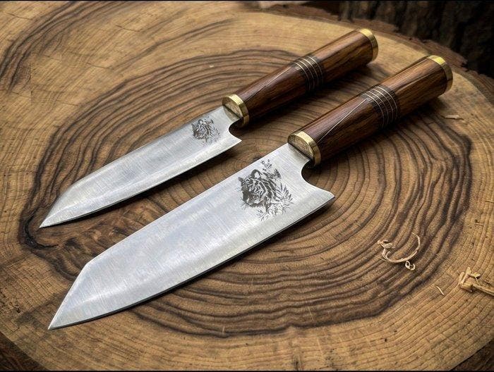 Kitchen , Chef Knife , Etching with Tiger logo , Hand Forged, Antiek en Kunst, Antiek | Keukengerei