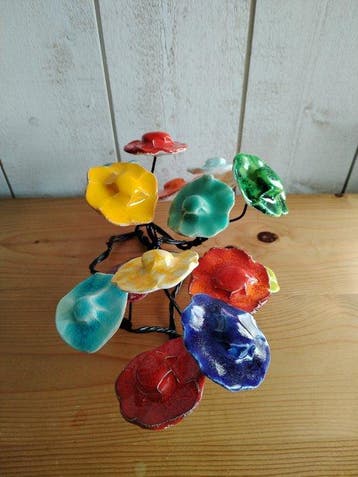 Sculpture, Bouquet - 11 cm - Faïence - 2026, Antiquités & Art