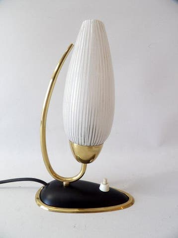 Tafellamp - Gelakt messing, Opaline glas