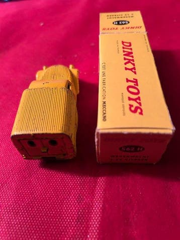 Dinky Toys 1:43 - Modelauto - Citroën 2CV fourgonnette, Hobby en Vrije tijd, Nieuw