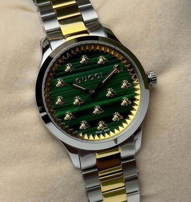 Gucci - G-Timeless - 18kt Gold Plated - YA1265042 - Dames -, Handtassen en Accessoires, Horloges | Heren