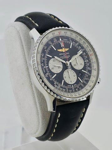 Breitling - Navitimer 01 - AB0127 - Heren - 2010-2020