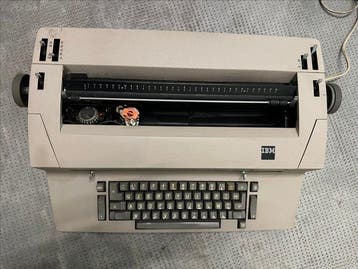 IBM Selectric II - iMac (1) - Zonder originele verpakking, Nieuw