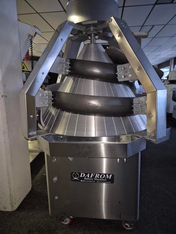 Kegelopboller in bakkerijmachines veiling, Zakelijke goederen, Horeca | Keukenapparatuur, Nieuw in verpakking, Bakkerij en Slagerij